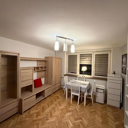 Apartamento Cozy In A Great Location Varsovia
