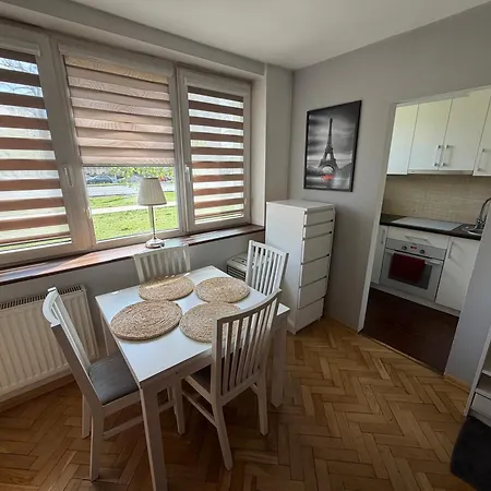 Apartment Cozy In A Great Location *